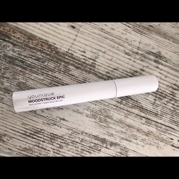 MOODSTRUCK EPIC lash primer